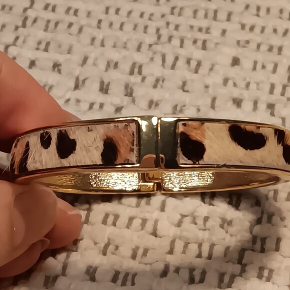 3 pc statement jewelry lot - necklace, calf hair bracelet, tear drop earrings - Picture 9 of 16